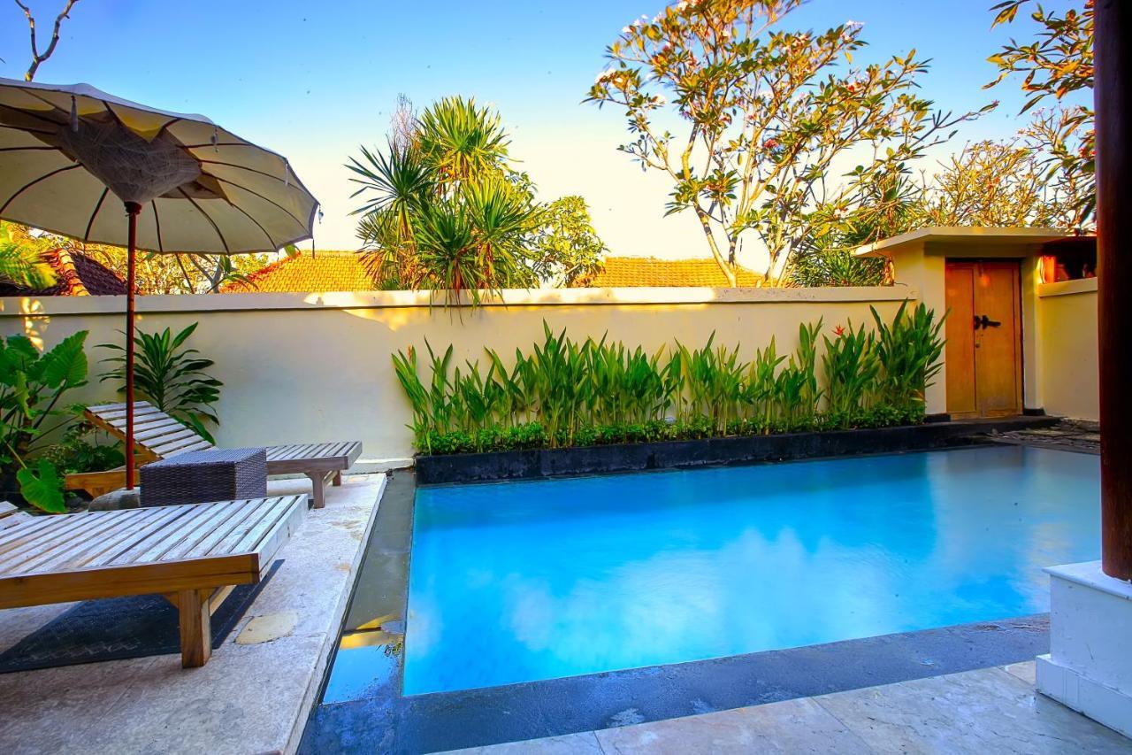 Private Pool Villas Kuta  Exterior photo