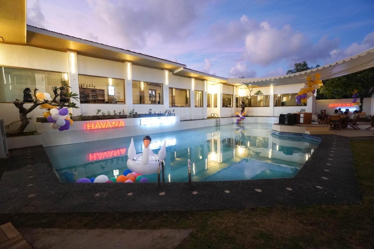 Private Pool Villas Kuta  Exterior photo