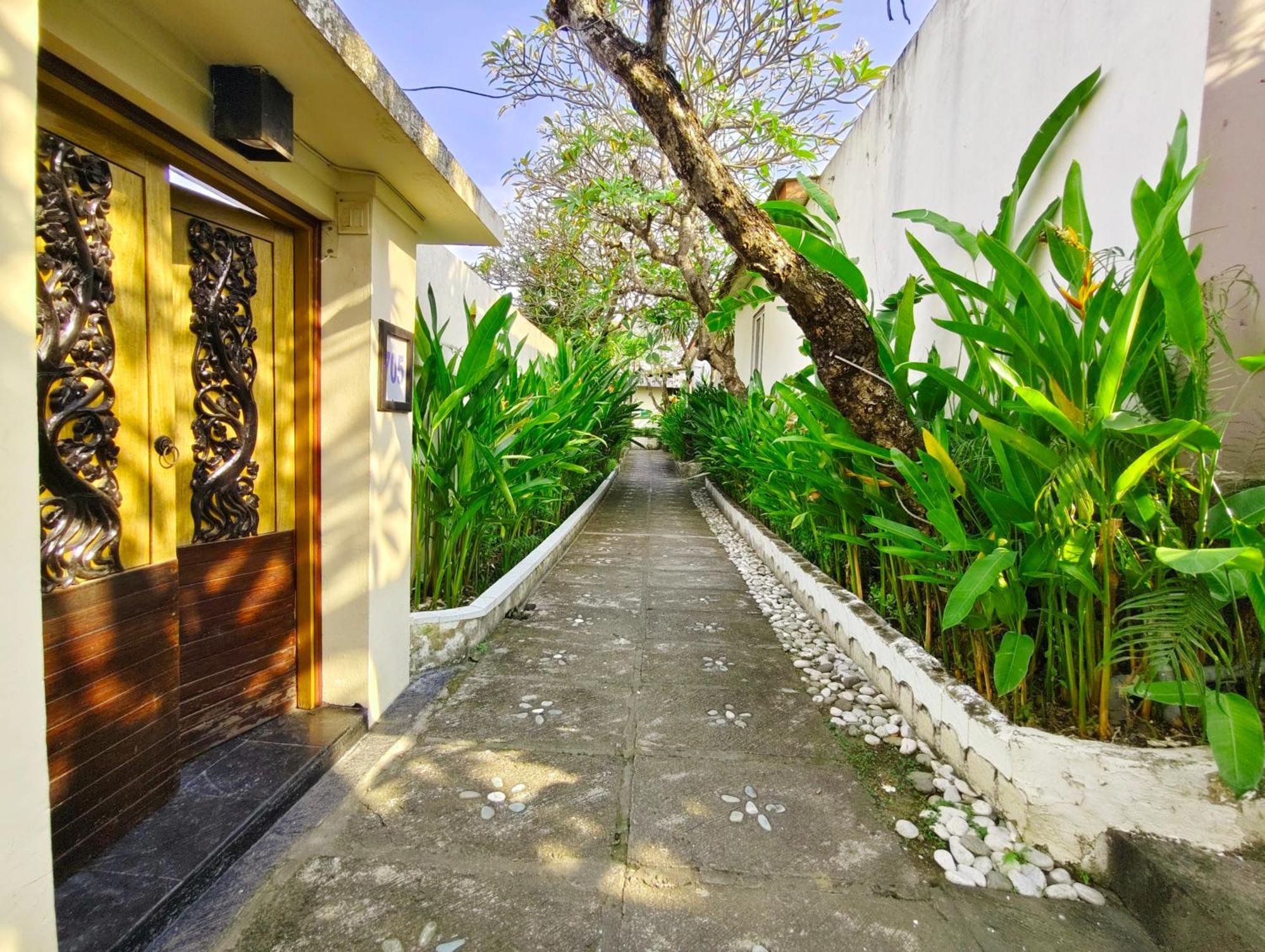 Private Pool Villas Kuta  Exterior photo